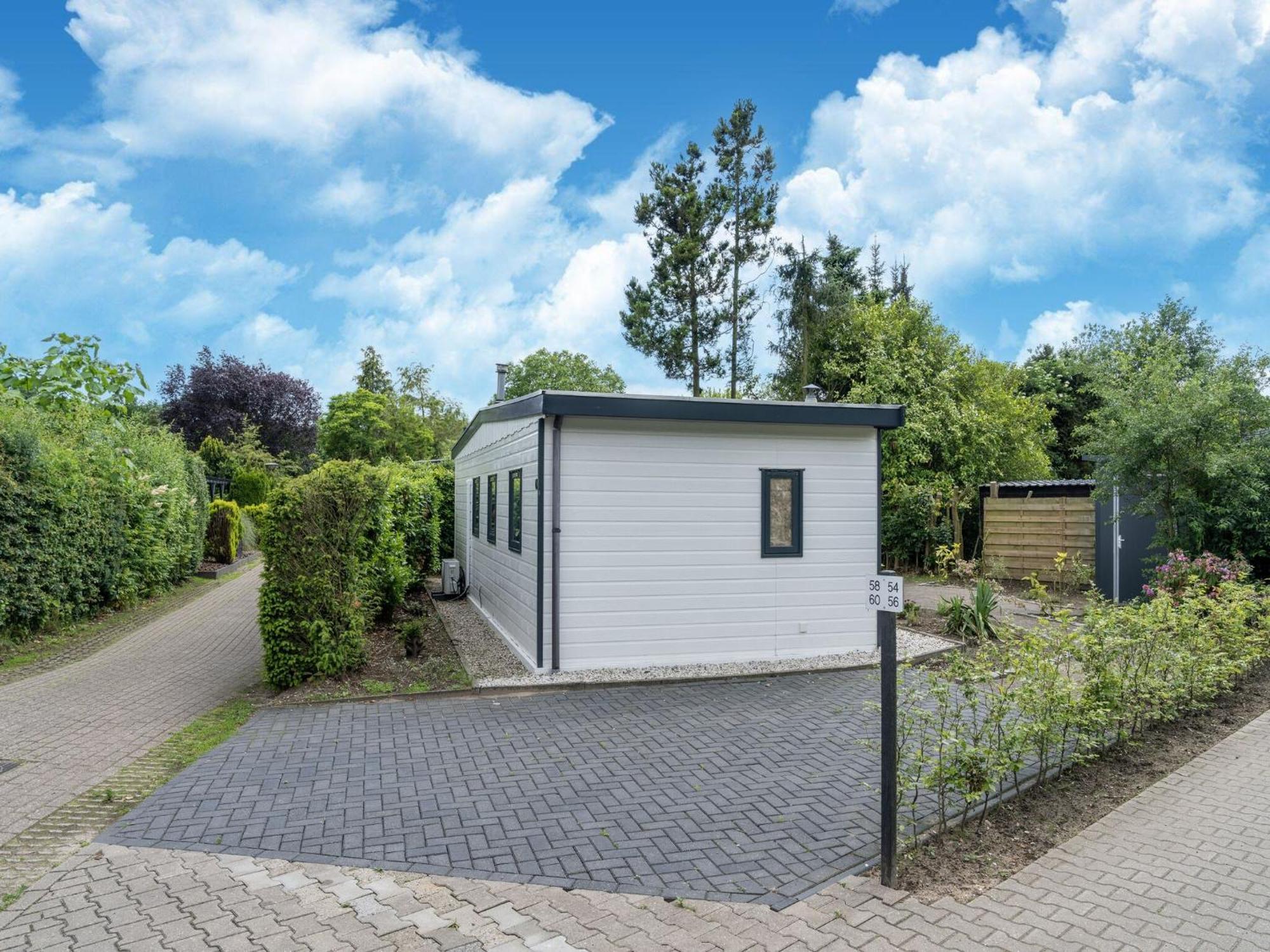 Cozy Chalet In Stegeren With A Terrace Esterno foto